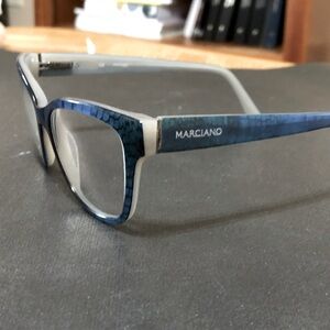 Marciano by Guess Frames